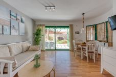 Apartamento en Corralejo - Apartamento con piscina y terraza a 1min de la Playa