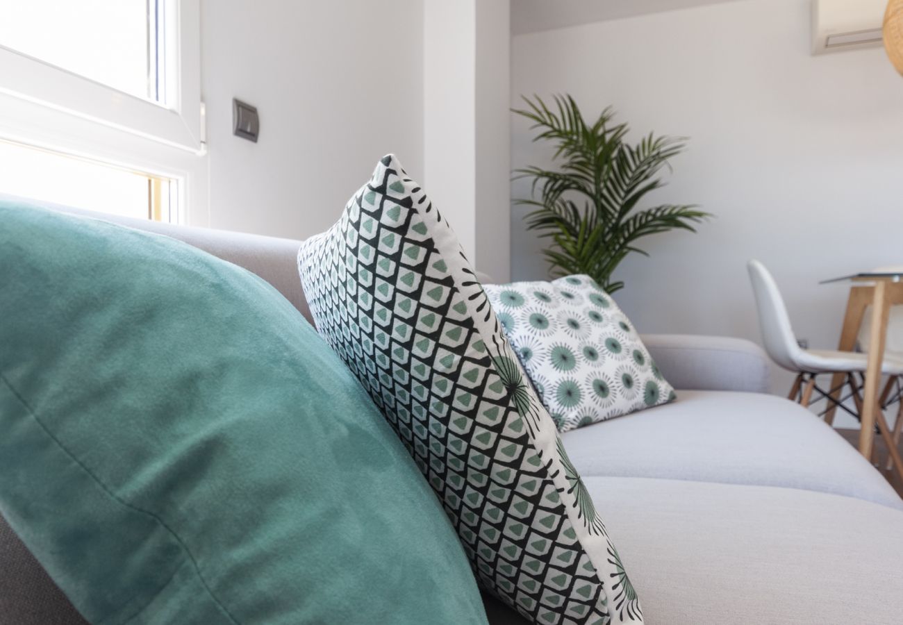 Apartamento en Playa de Gandía - Maravilloso Apartamento Frontal al Mar-ALQUILER SOLO FAMILIAS