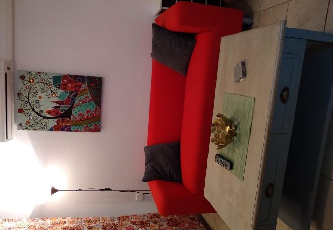 Estudio en Puerto del Carmen - ZOE; dos camas, TV, WIFI, cocina equipada, baño, piscina y solarium  Estudio en Puerto del Carmen - ZOE; dos camas, TV, WIFI, cocina equipada, baño, piscina y solarium