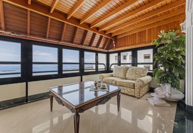 Apartamento en Arrecife - Casa Fife | Inmenso dúplex frente al mar Apartamento en Arrecife - Casa Fife | Inmenso dúplex frente al mar