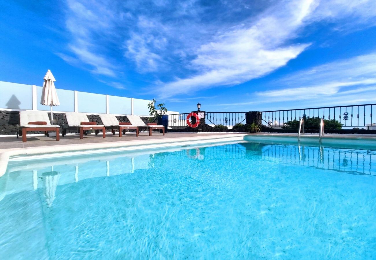 Villa en Tías - Villa 21, lujosa villa con piscina climatizada  Villa en Tías - Villa 21, lujosa villa con piscina climatizada