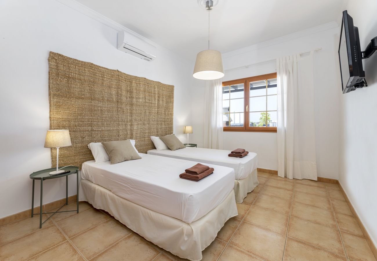 Villa en Tías - Villa 21, lujosa villa con piscina climatizada  Villa en Tías - Villa 21, lujosa villa con piscina climatizada