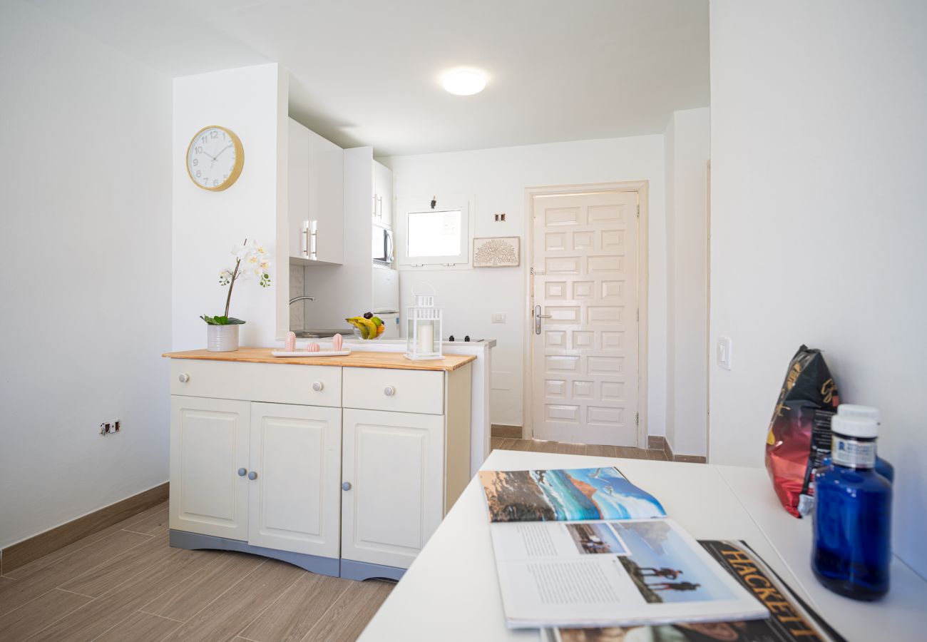 Apartamento en Antigua - Fuerteventura - Apartamento Moderno con piscina en El Castillo - Home For Guest