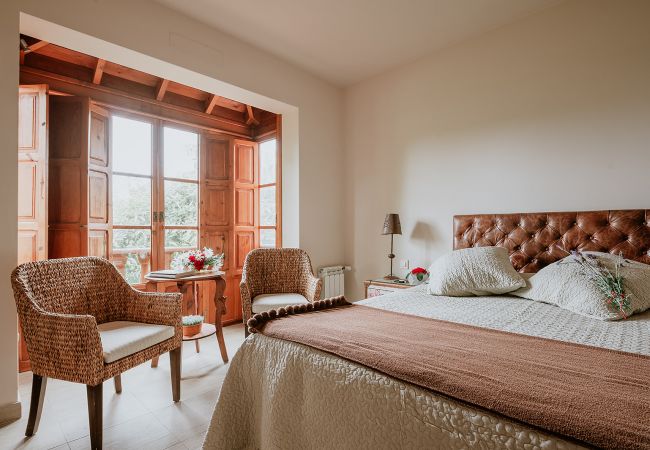 Casa rural en Tacoronte - HomeForGuest Casa Rural El Laurel con terraza y amplios jardines Casa rural en Tacoronte - HomeForGuest Casa Rural El Laurel con terraza y amplios jardines