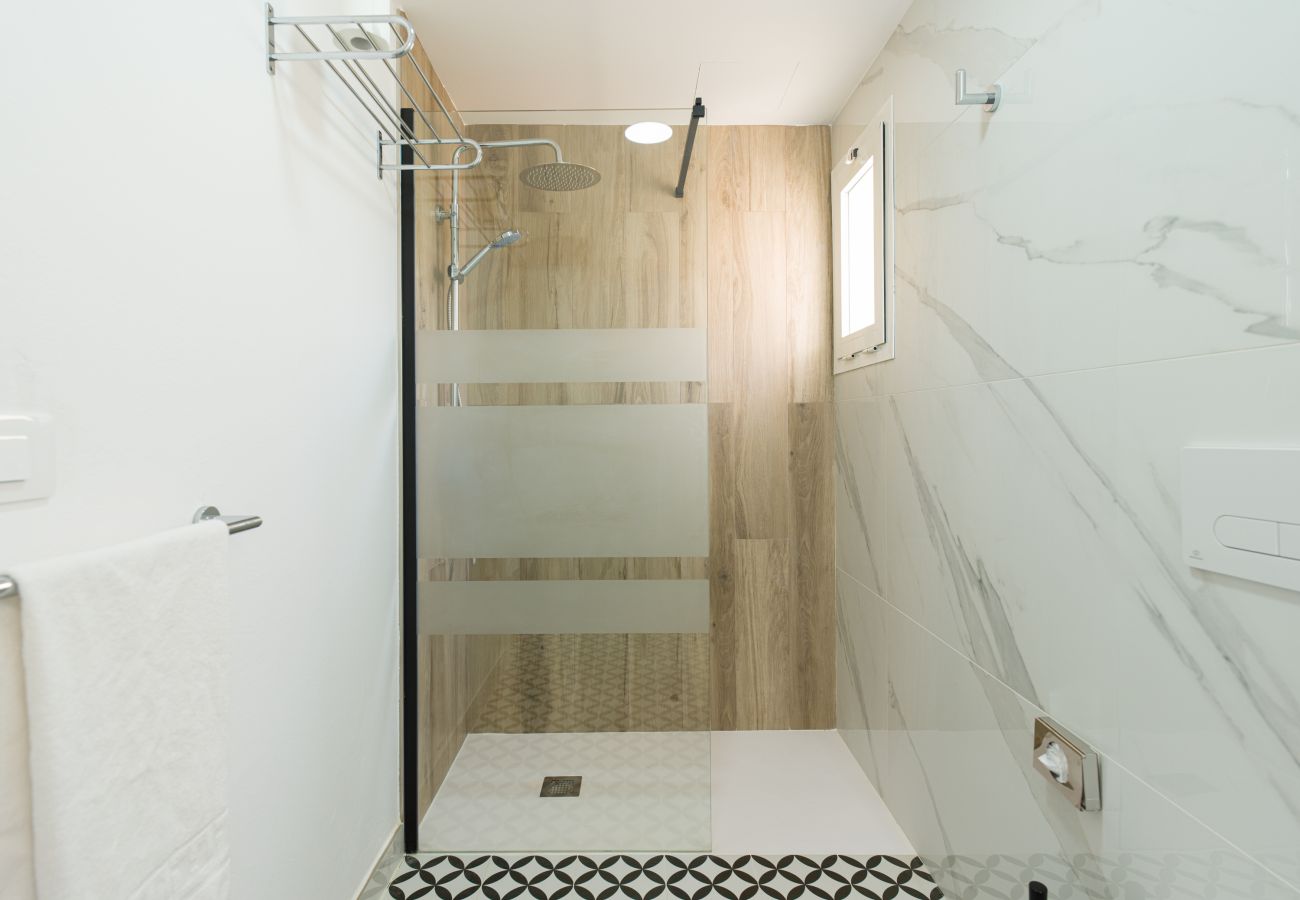 Apartamento en Corralejo - Moderno Apartamento. Piscina y a pie de playa. Corralejo 