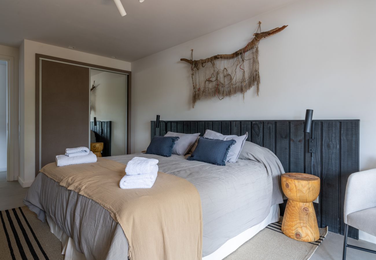 Apartamento en San Carlos de Bariloche - CIPRES 01   Exclusivas vistas al Lago y las montañas 