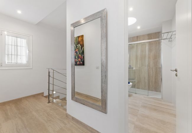 Casa en Playa Honda - Cordel 18 - Dúplex junto al mar en Playa Honda | Lanzarote Casa en Playa Honda - Cordel 18 - Dúplex junto al mar en Playa Honda | Lanzarote