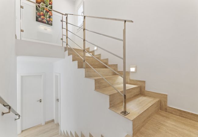 Casa en Playa Honda - Cordel 18 - Dúplex junto al mar en Playa Honda | Lanzarote Casa en Playa Honda - Cordel 18 - Dúplex junto al mar en Playa Honda | Lanzarote