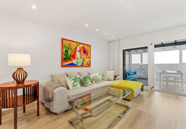 Casa en Playa Honda - Cordel 18 - Dúplex junto al mar en Playa Honda | Lanzarote Casa en Playa Honda - Cordel 18 - Dúplex junto al mar en Playa Honda | Lanzarote