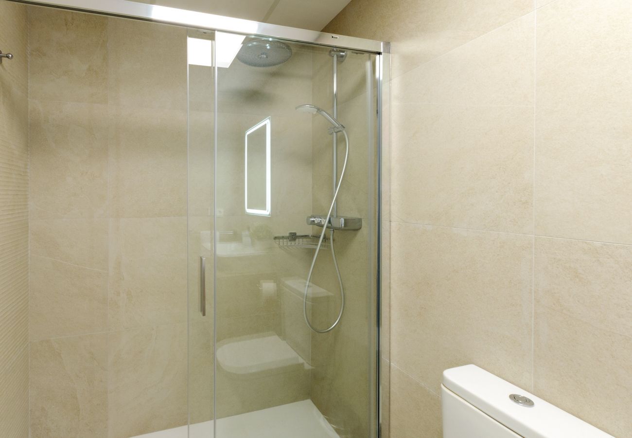 Apartamento en Playa de Gandía - Apartamento a estrenar a escasos metros del Mar-ALQUILER SOLO FAMILIAS