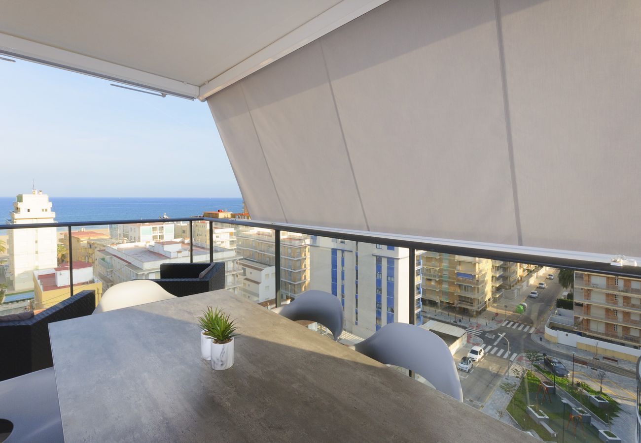 Apartamento en Playa de Gandía - Apartamento a estrenar a escasos metros del Mar-ALQUILER SOLO FAMILIAS