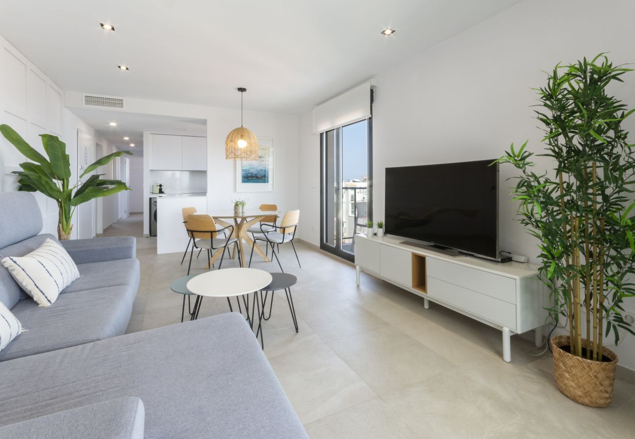 Apartamento en Playa de Gandía - Apartamento a estrenar a escasos metros del Mar-ALQUILER SOLO FAMILIAS