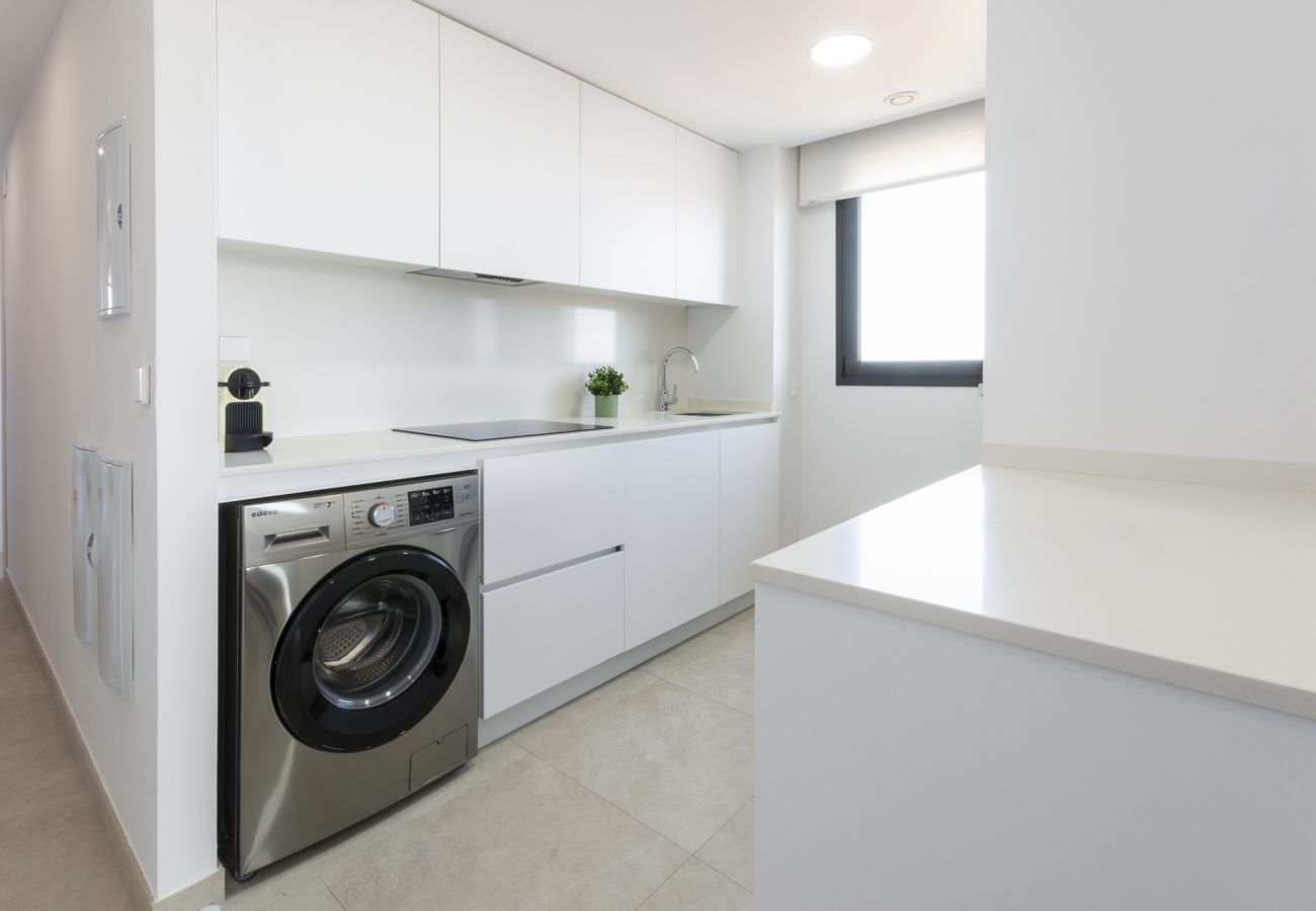 Apartamento en Playa de Gandía - Apartamento a estrenar a escasos metros del Mar-ALQUILER SOLO FAMILIAS