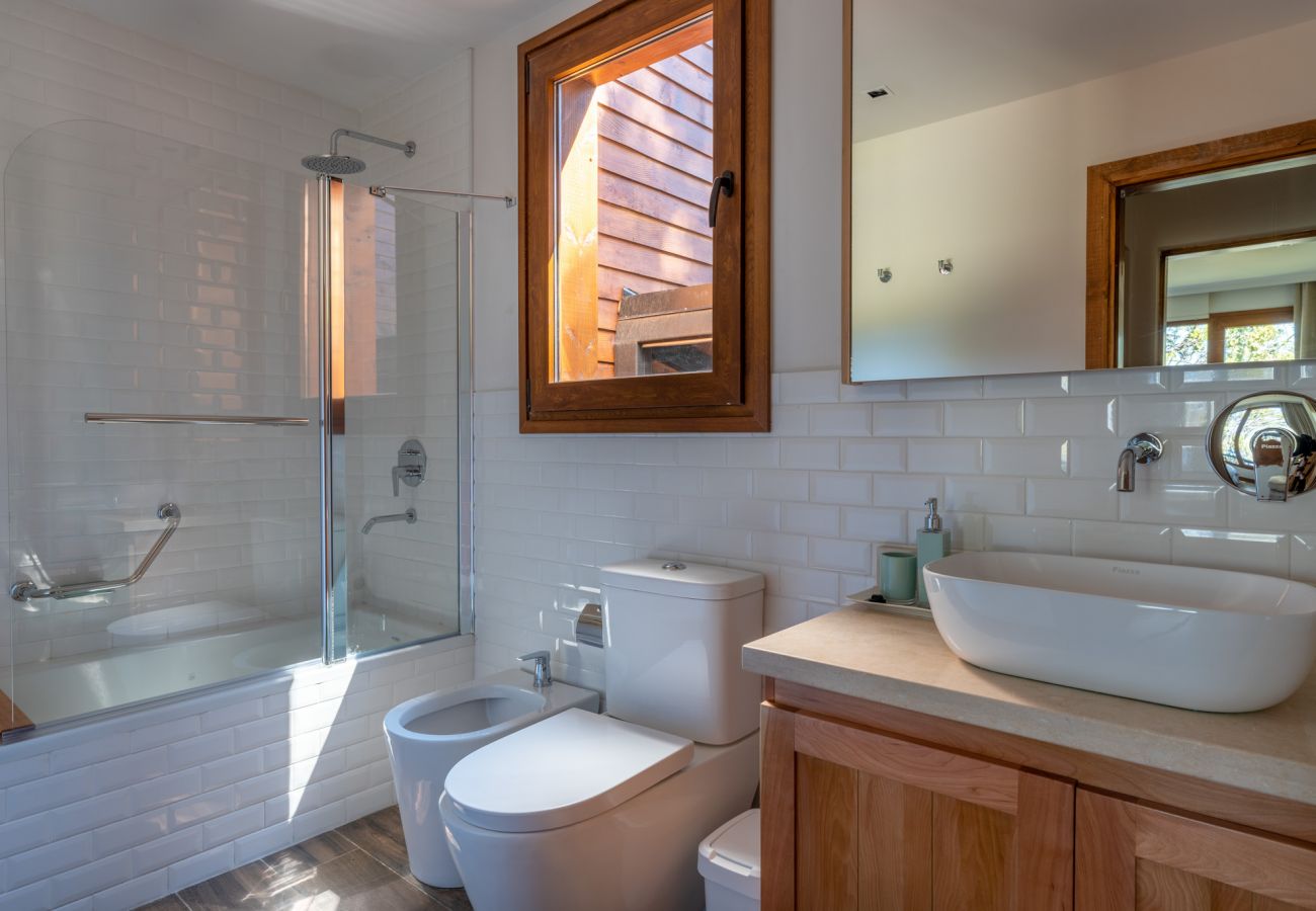 Apartamento en San Carlos de Bariloche - LENGA 1 C – Vista al lago desde primer nivel