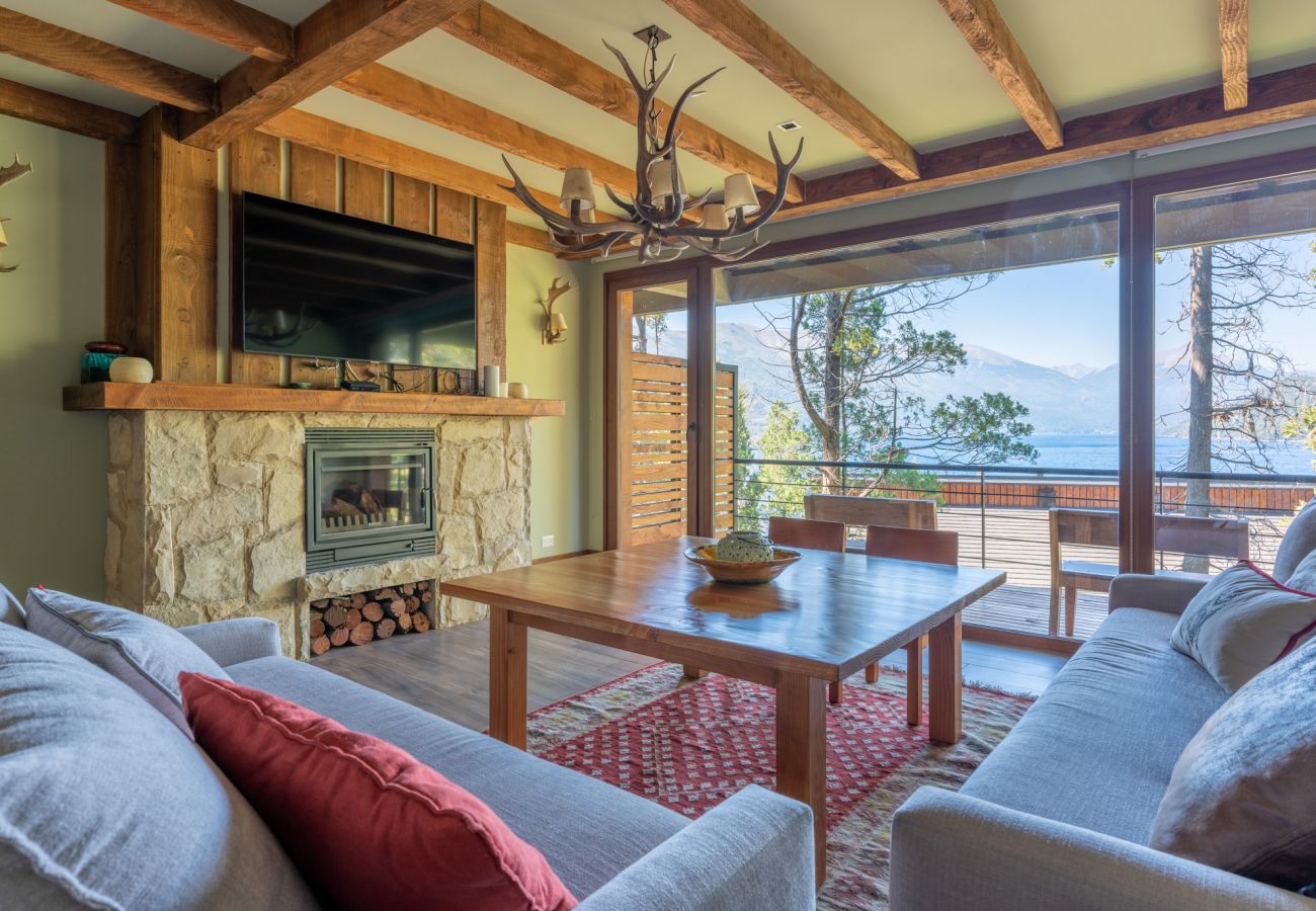 Apartamento en San Carlos de Bariloche - LENGA 1 C – Vista al lago desde primer nivel