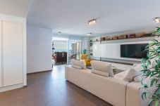 Apartamento en Playa de Gandía - CARMENES. Inolvidables vacaciones en lujoso apartamento. SOLO FAMILIAS