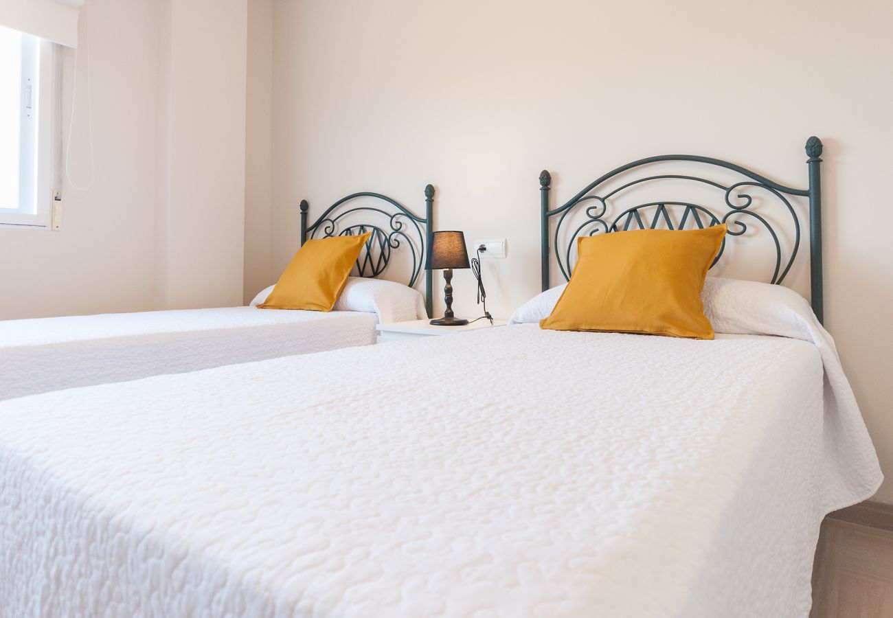 Apartamento en Playa de Gandía - AIGUABLAVA 8-7