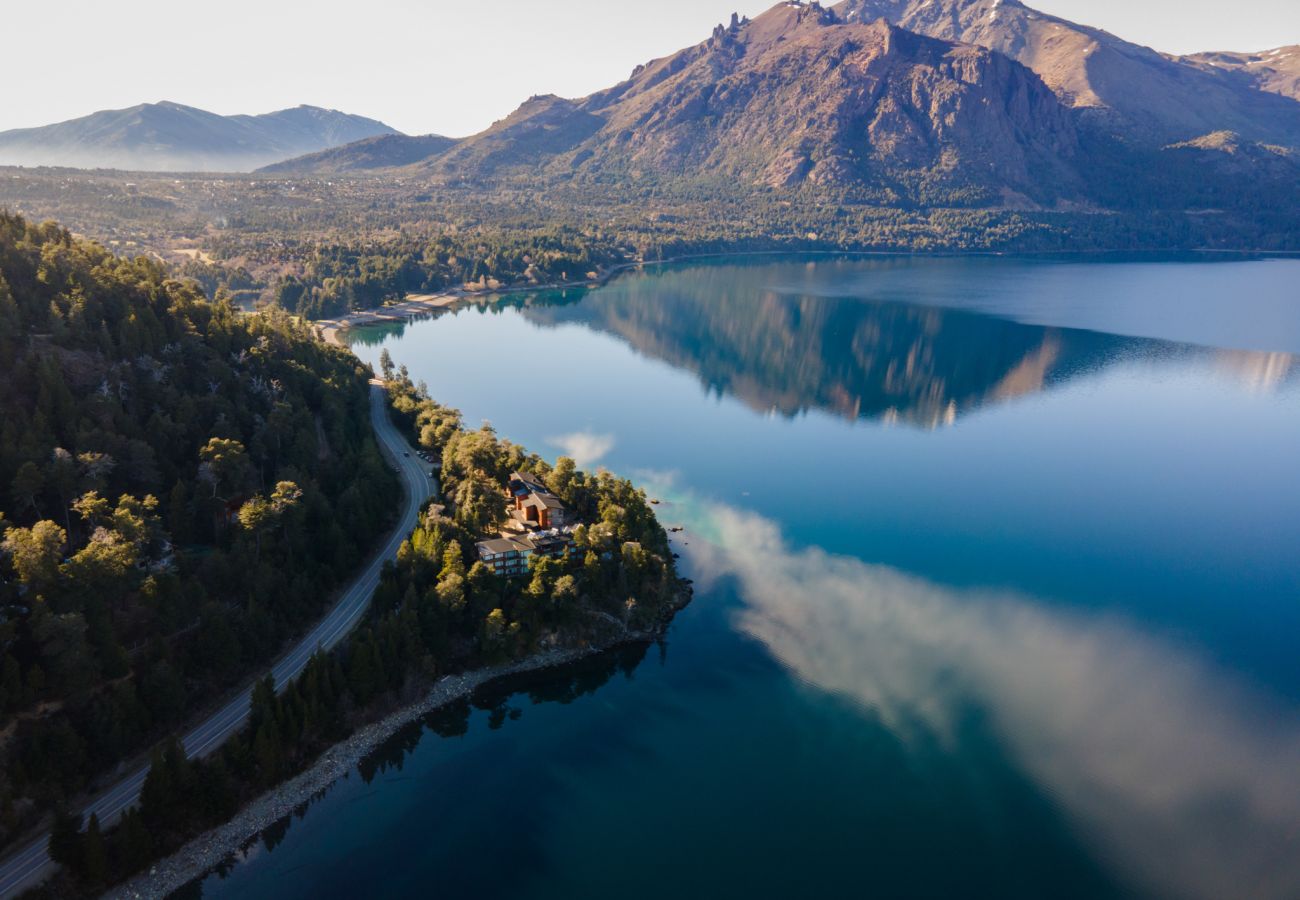 Apartamento en San Carlos de Bariloche - LENGA 1 D  Increible Apartamento Pileta + vista al lago