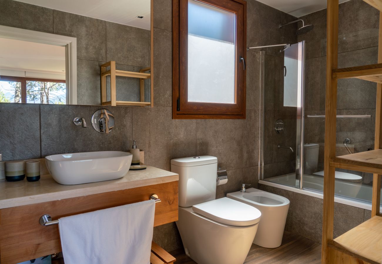 Apartamento en San Carlos de Bariloche - LENGA 1 D  Increible Apartamento Pileta + vista al lago