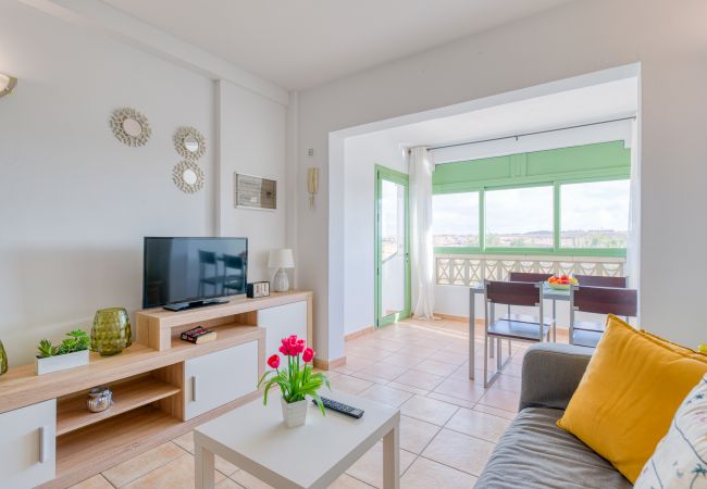 Apartamento en Antigua - Fuerteventura - HomeForGuest Amplio apartamento con terraza y piscina Apartamento en Antigua - Fuerteventura - HomeForGuest Amplio apartamento con terraza y piscina