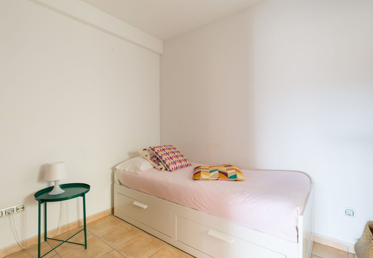 Apartamento en Antigua - Fuerteventura - HomeForGuest Amplio apartamento con terraza y piscina