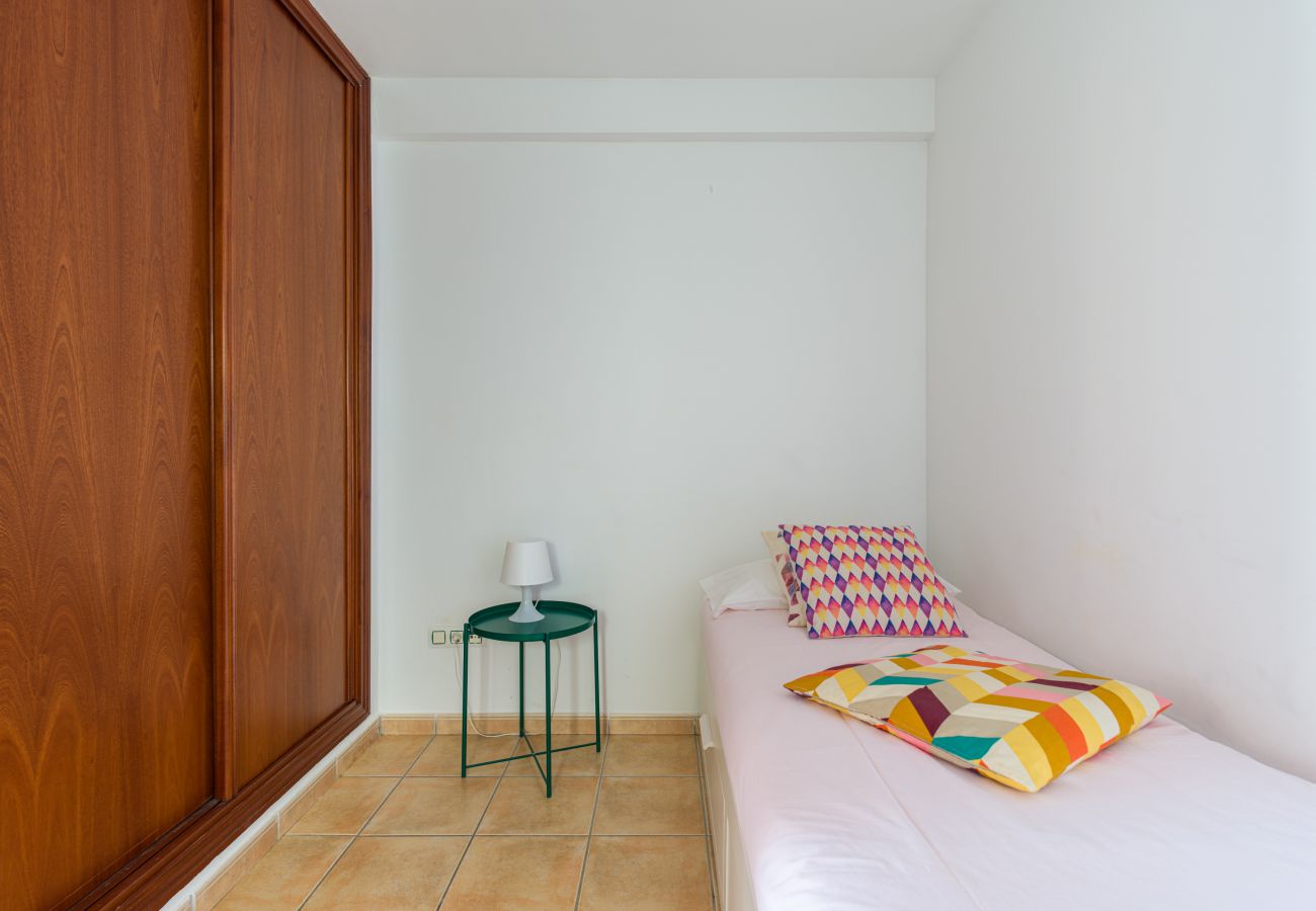 Apartamento en Antigua - Fuerteventura - HomeForGuest Amplio apartamento con terraza y piscina