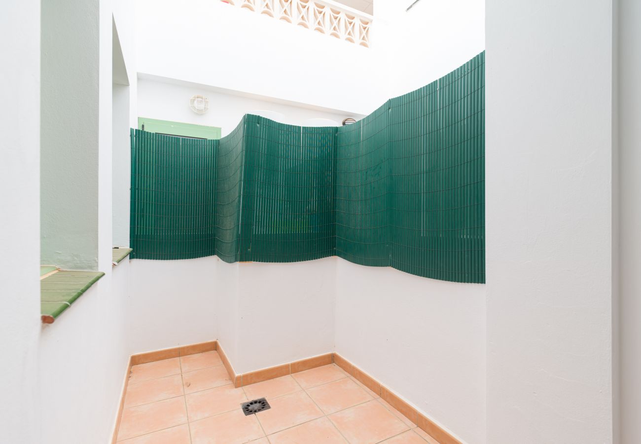 Apartamento en Antigua - Fuerteventura - HomeForGuest Amplio apartamento con terraza y piscina