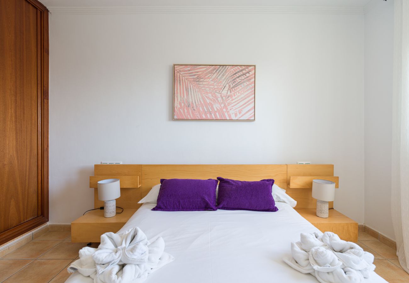 Apartamento en Antigua - Fuerteventura - HomeForGuest Amplio apartamento con terraza y piscina