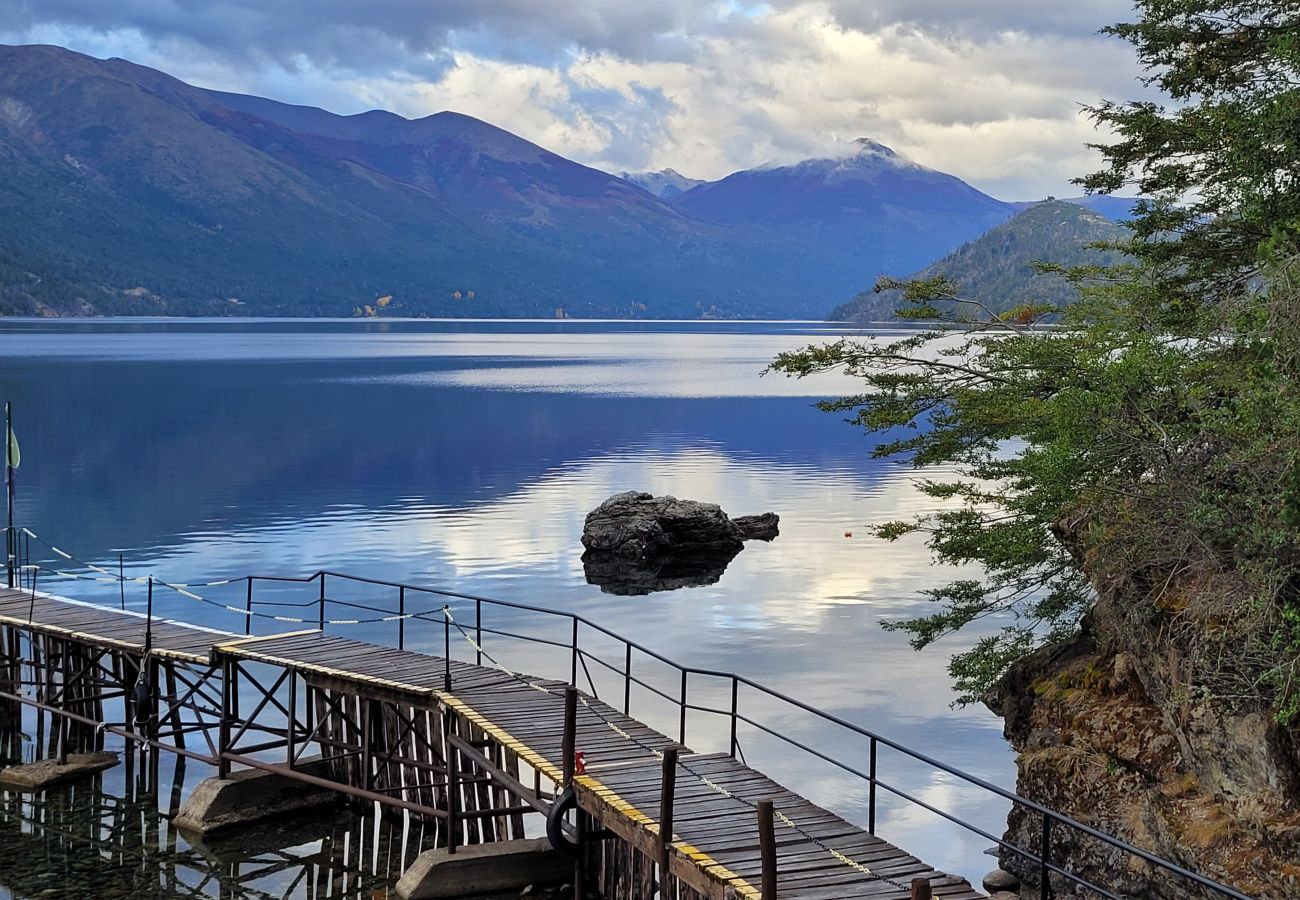 Estudio en San Carlos de Bariloche - Arrayan -1B: Estudio Doble vista lago.-