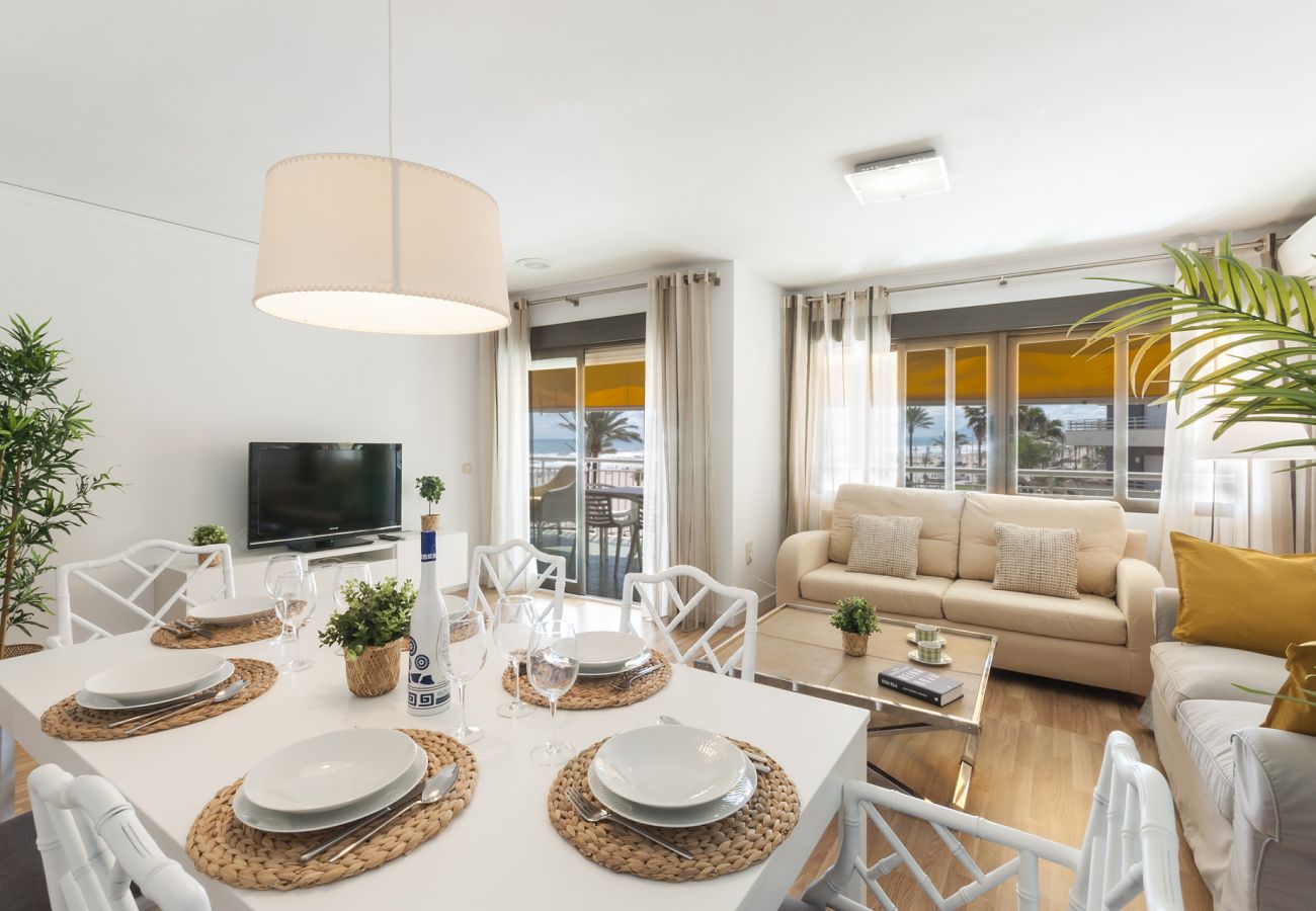 Apartamento en Playa de Gandía - VACACIONES INOLVIDABLES A PIE DE PLAYA