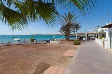 Apartamento en Corralejo - HomeForGuest Apartamento con terraza en el Puerto de Corralejo