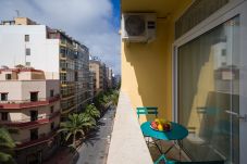Estudio en Las Palmas de Gran Canaria - HomeForGuest Estudio Sol Canteras con terraza 