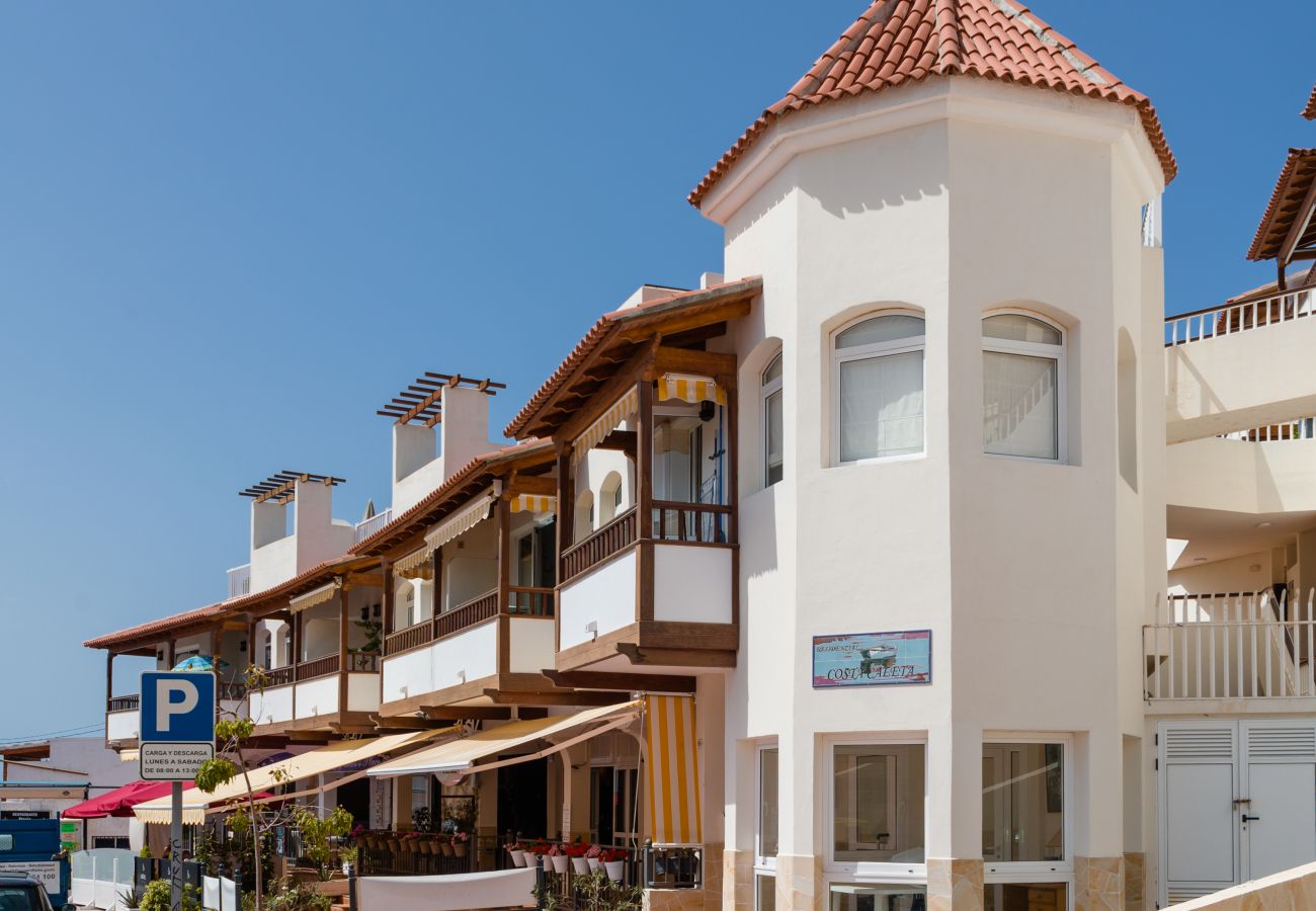 Apartamento en Adeje - HomeForGuest APARTAMENTO CON PISCIN A A 50M DEL MAR EN LA CALETA 