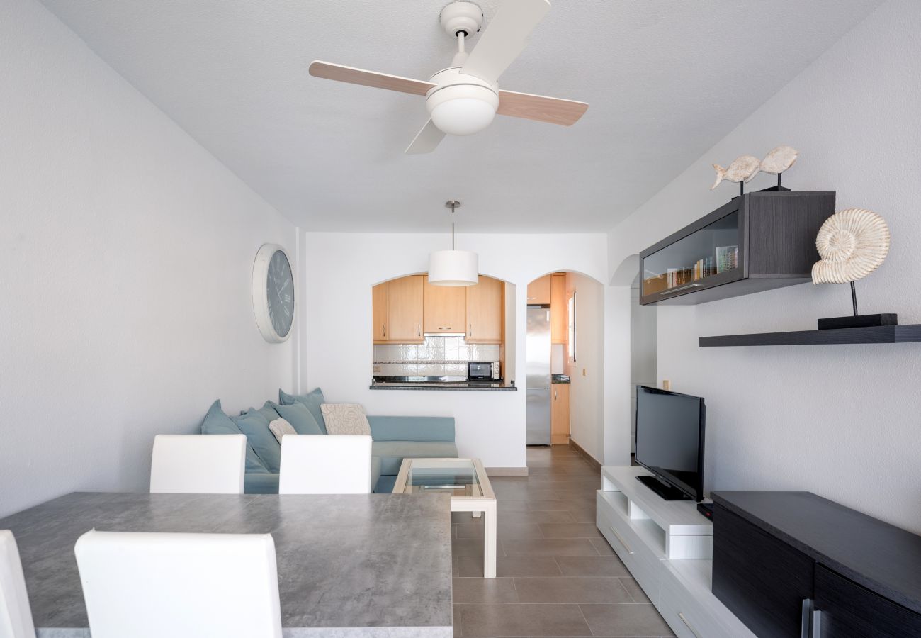 Apartamento en Adeje - HomeForGuest APARTAMENTO CON PISCIN A A 50M DEL MAR EN LA CALETA 