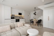 Apartamento en Las Palmas de Gran Canaria - HomeForGuest Dúplex luminoso en Las Canteras