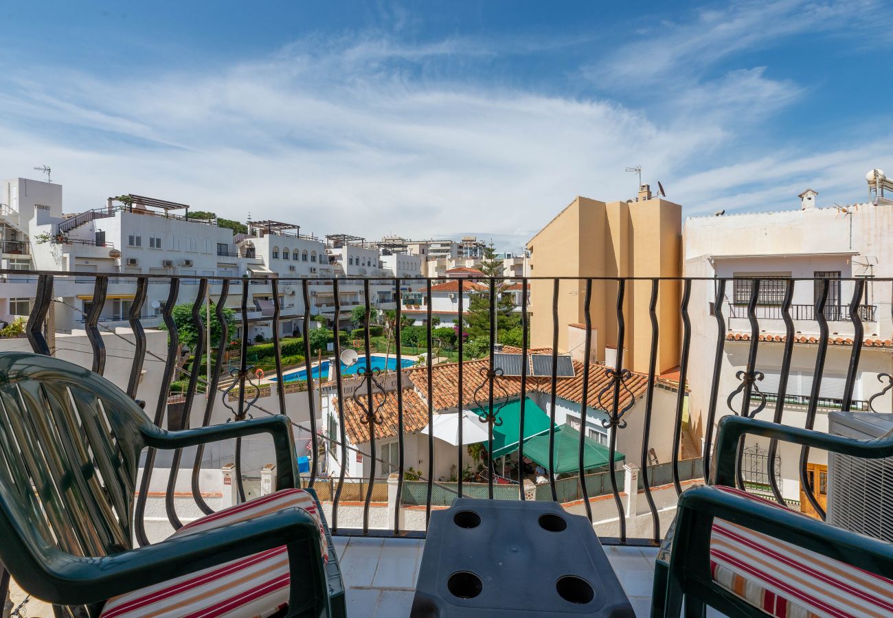 Estudio en Torremolinos - HomeForGuest Bright studio in La Carihuela near the beach Estudio en Torremolinos - HomeForGuest Bright studio in La Carihuela near the beach