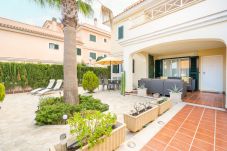 Apartamento en Calas de Mallorca - Apartamento con terraza,acceso directo a piscina y BBQ en Calas de Mallorca