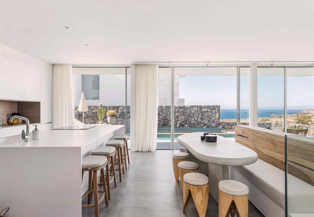 Villa en Callao Salvaje - Villa Armonía