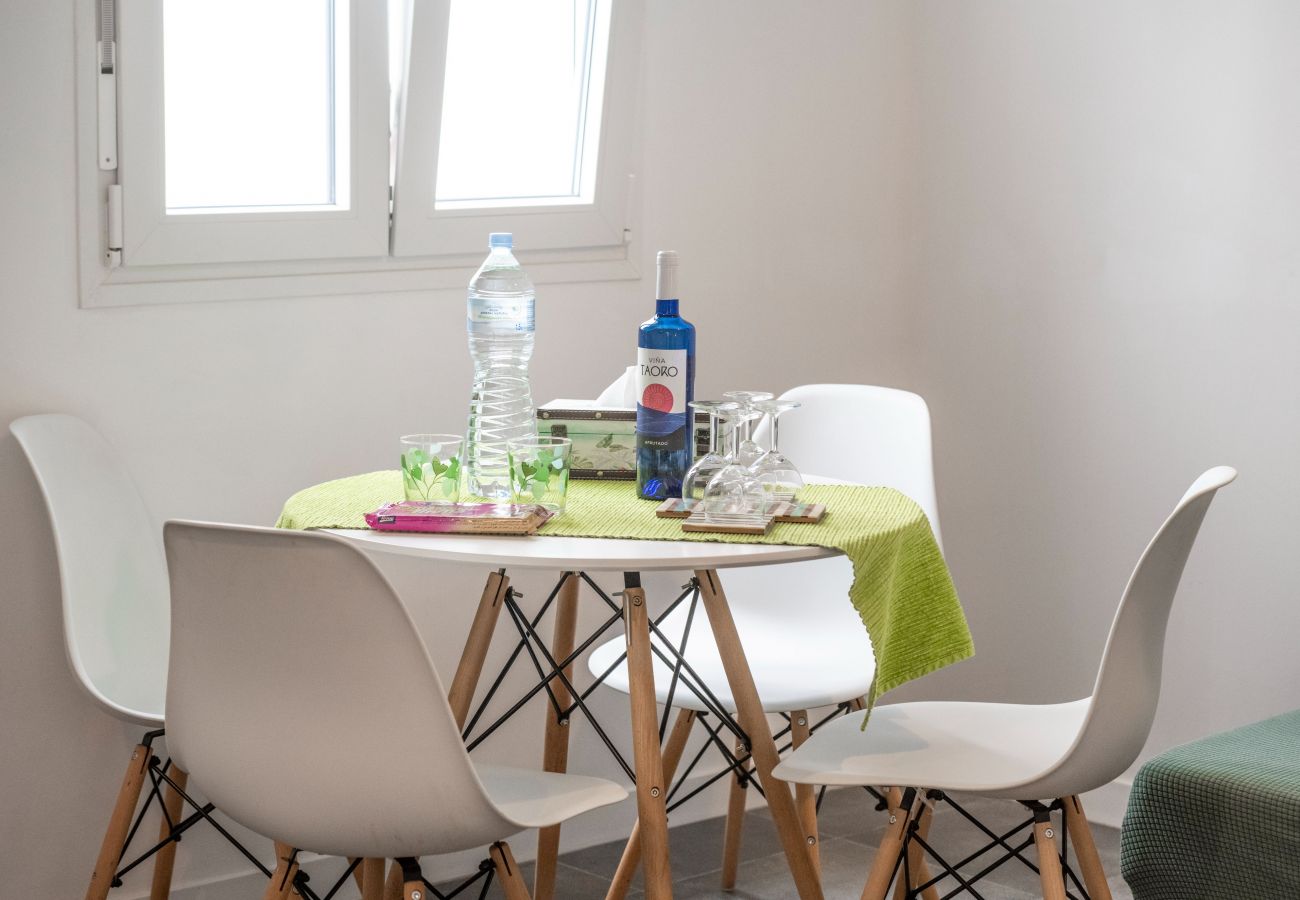 Apartamento en Santa Cruz de Tenerife - Jardín: cómodo y luminoso apartamento 