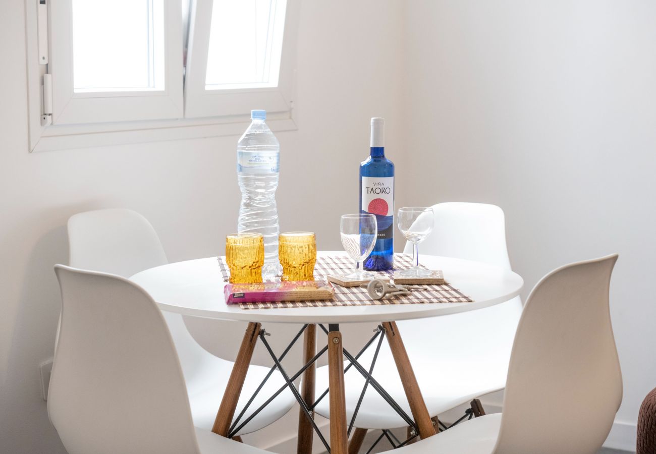 Apartamento en Santa Cruz de Tenerife - Aire: cómodo y luminoso apartamento 