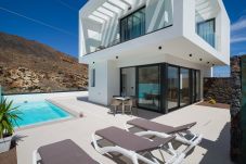 Villa en Corralejo - Villa Las Calderas Breeze, breathtaking views and private pool