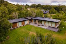 Casa en San Carlos de Bariloche - ARE16 - Espectacular  Casa en Arelauquen