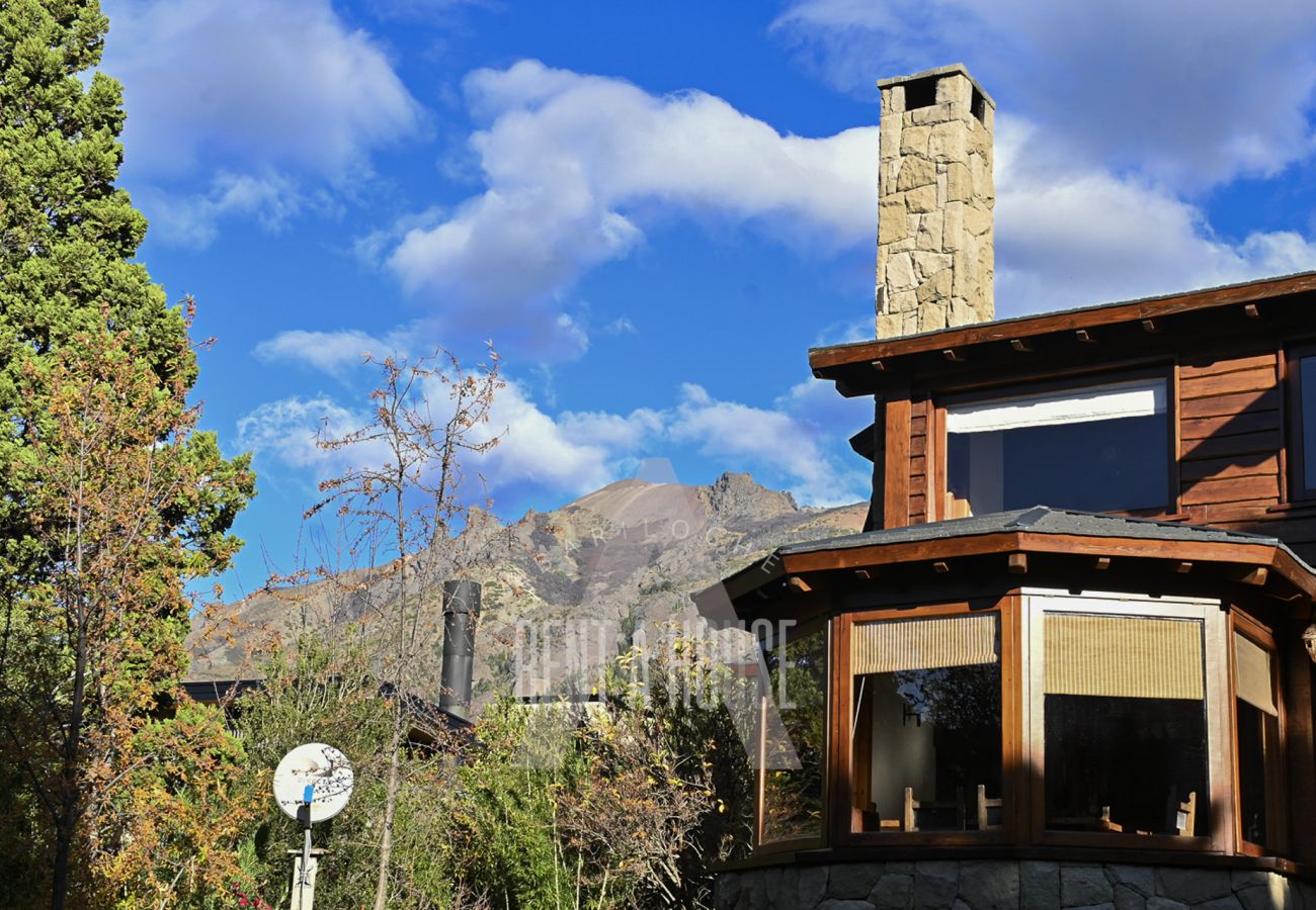 Casa en San Carlos de Bariloche - ARE23 8PAX CALIDA Y AMPLIA CASA BARRIO CERRADO