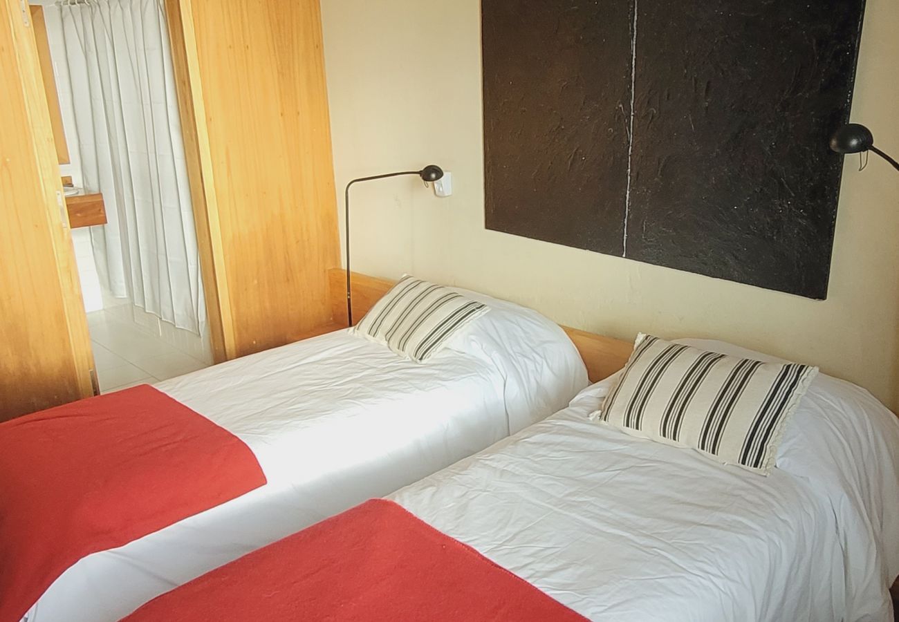 Casa en San Carlos de Bariloche - HUAPI36C - Moderna casa con vista panorámica y acceso al lago