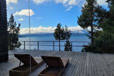 Casa en San Carlos de Bariloche - HUAPI36C - Moderna casa con vista panorámica y acceso al lago