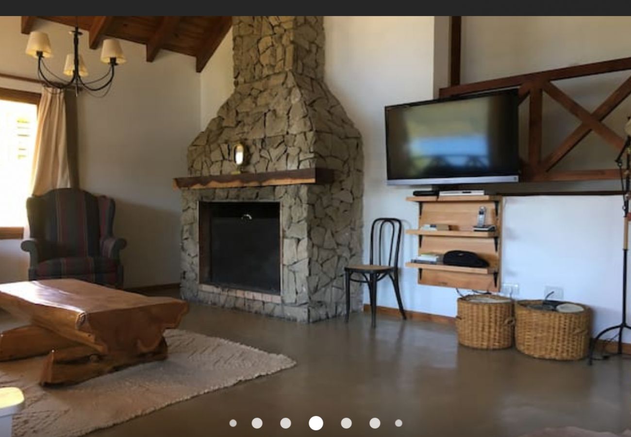 Casa en San Carlos de Bariloche - VENAH10C CÁLIDA Y CÓMODA CASA EN BARRIO CERRADO CON COSTA DE LAGO