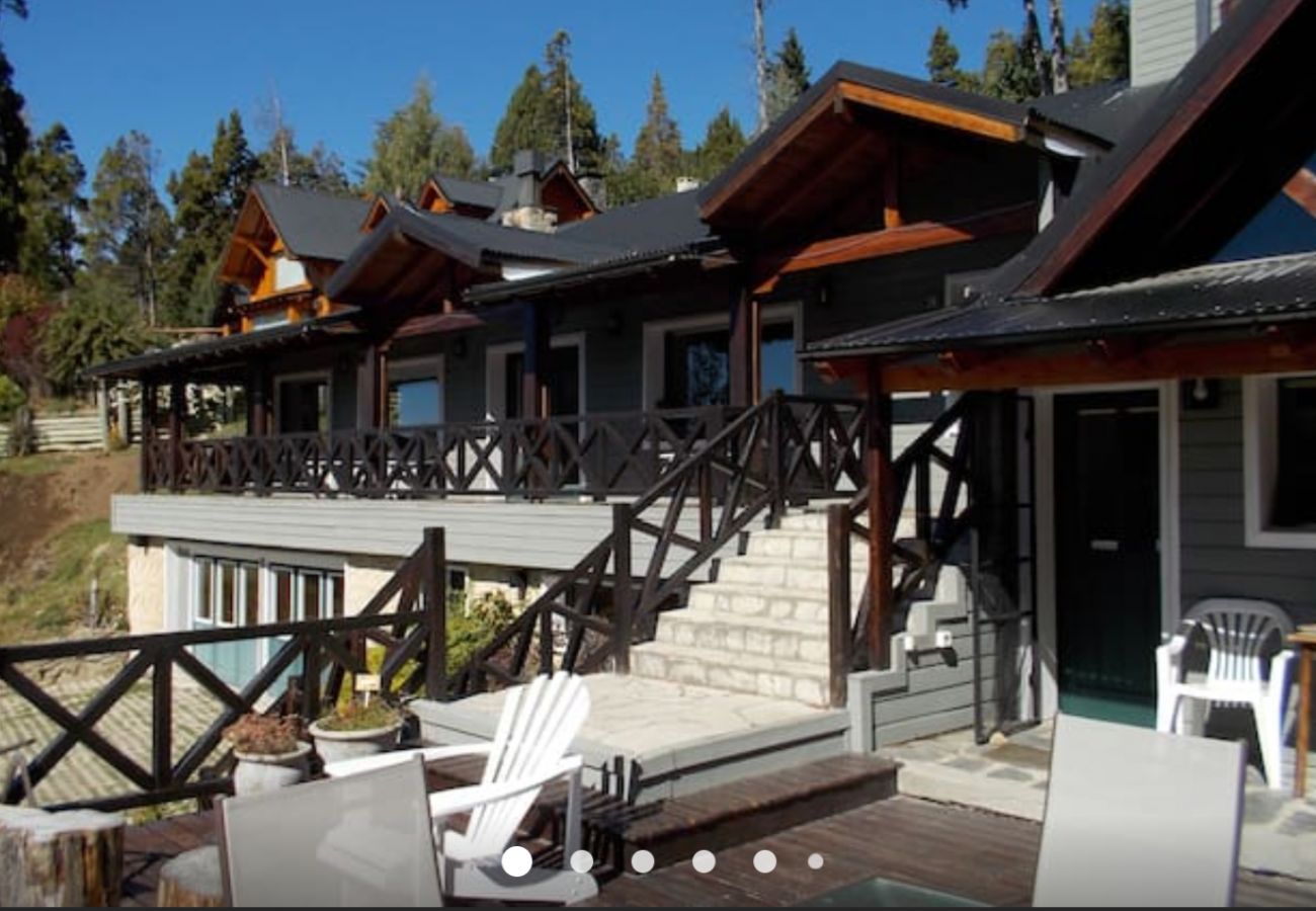 Casa en San Carlos de Bariloche - VENAH10C CÁLIDA Y CÓMODA CASA EN BARRIO CERRADO CON COSTA DE LAGO