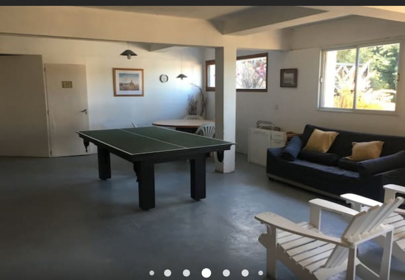 Casa en San Carlos de Bariloche - VENAH10C CÁLIDA Y CÓMODA CASA EN BARRIO CERRADO CON COSTA DE LAGO