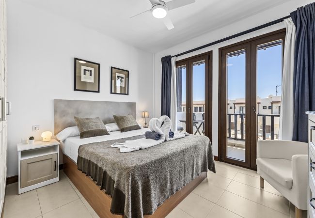 Casa adosada en Puerto Calero - La Malvarrosa Casa adosada en Puerto Calero - La Malvarrosa