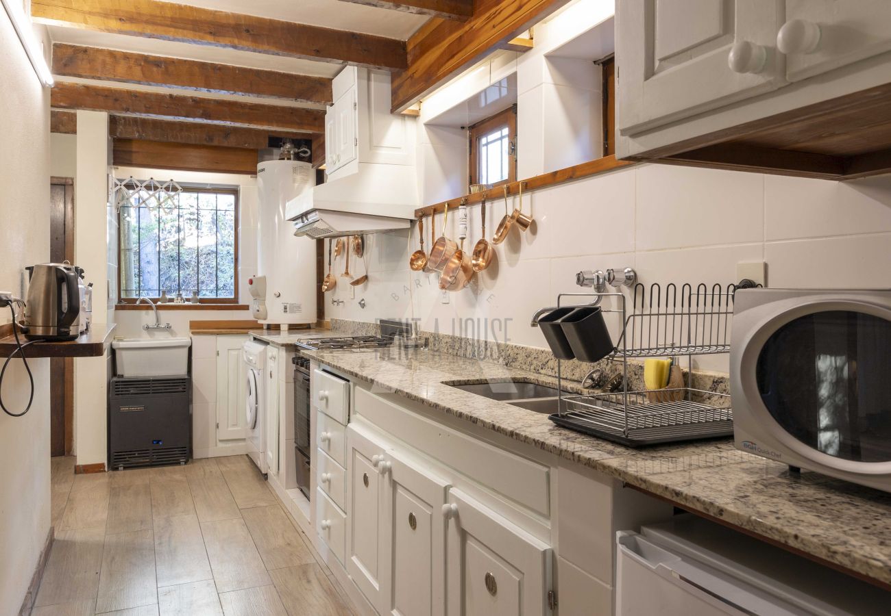 Casa en San Carlos de Bariloche - HUAPI02C- CASA CON COSTA A ORILLAS DEL LAGO NAHUEL HUAPI